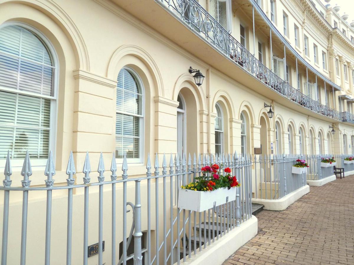 Meadfoot Bay Apartment At Hesketh Crescent Torquay Buitenkant foto